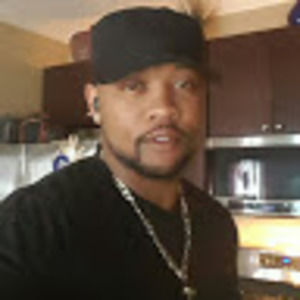 Meet your Posher, Roy